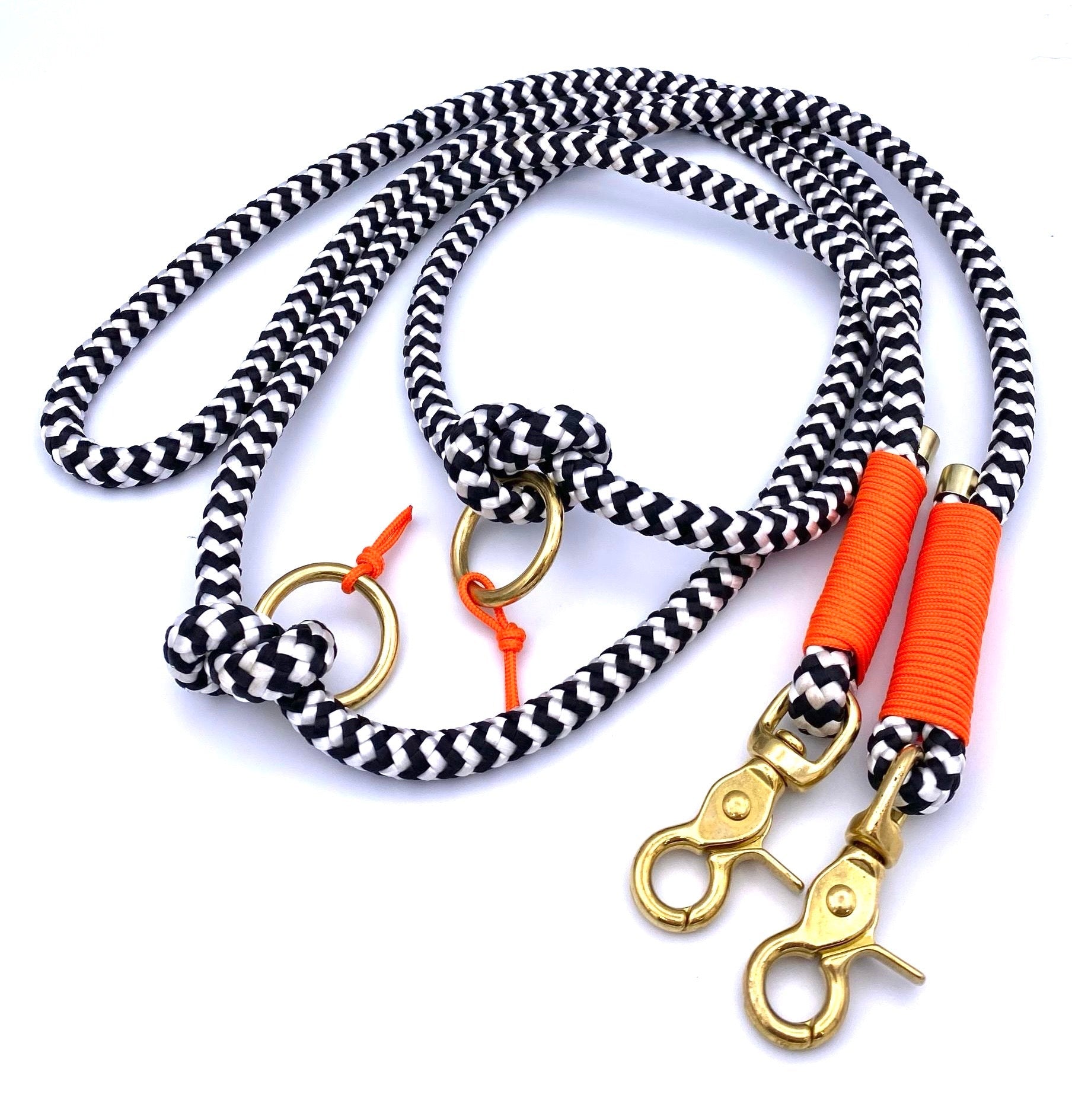 no.8 Tau-Leder-Halsband